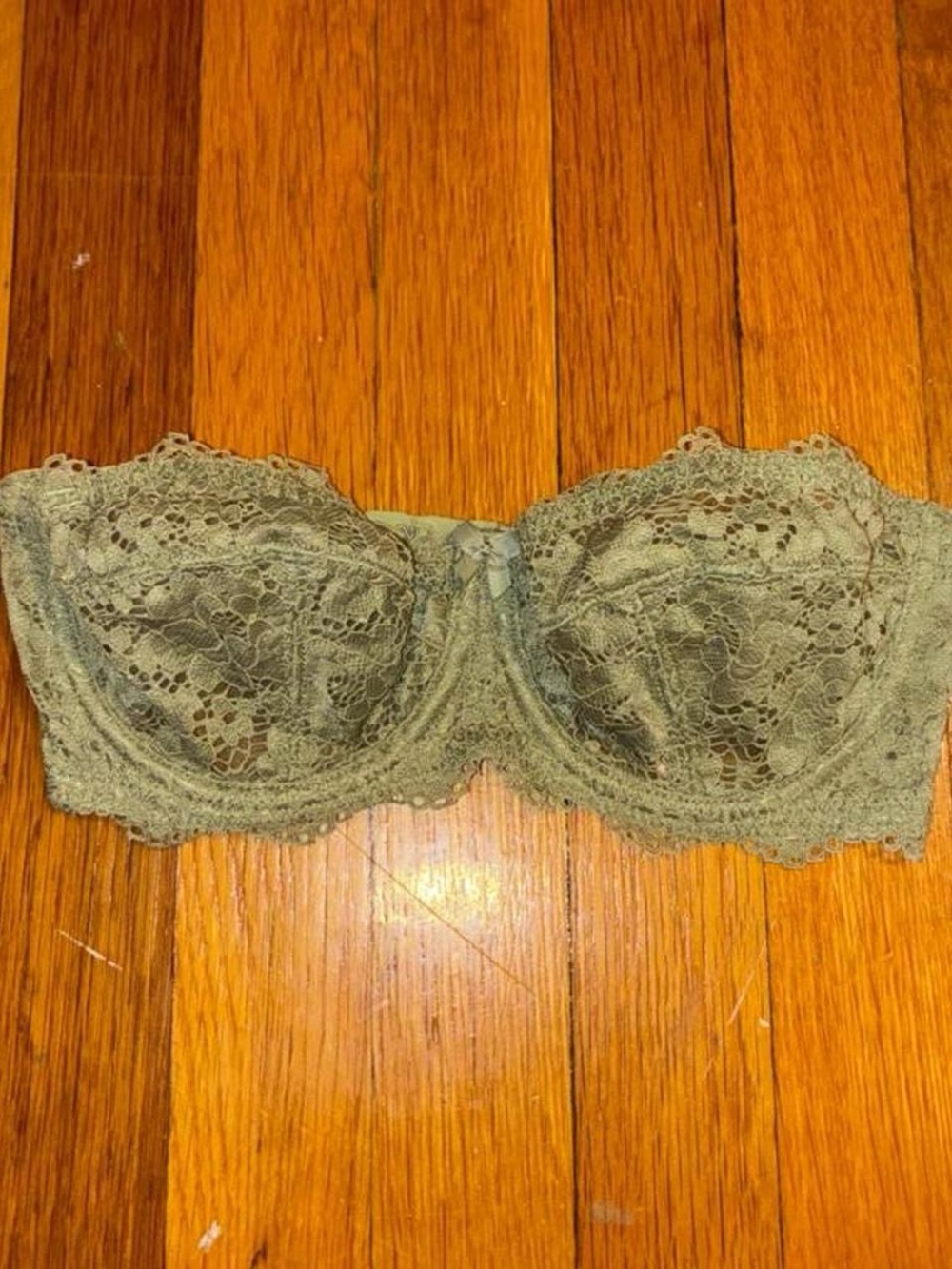 Dobreva Lace Strapless Bra